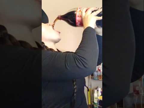 How I drink coke #everyone #shortsfeed #drinkingchallenge #crazylady #drink #coke