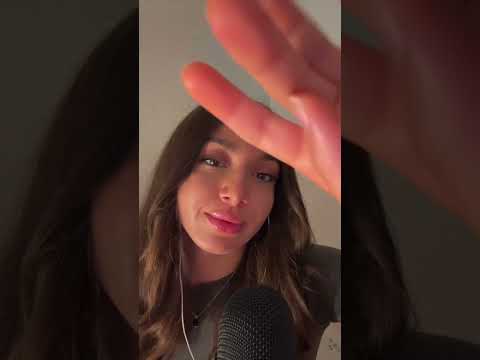 If you don’t like mouth sounds, keep scrolling ✨ #asmr #fyp #tingles #triggers #mouthsounds