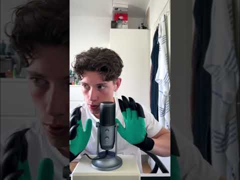 ASMR Scratching Your face #asmr #relax #asmrsounds #tingles #mouthsounds #asmrvideo
