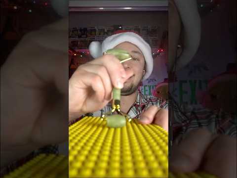 JADE ROLLER TINGLES ASMR - Christmas ASMR Day 22 🎄🎅🎄