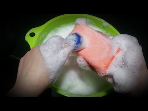 ASMR Playing With Brushes And Sponge