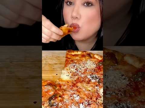 CHEESIEST MARGHERITA PIZZA ASMR