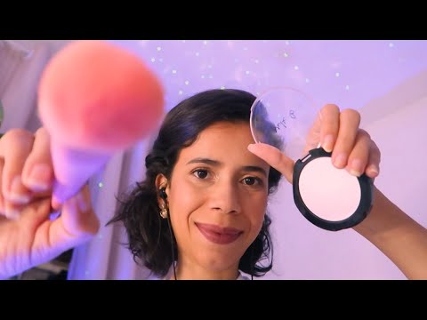 ASMR | TE MAQUIANDO ENQUANTO VOCÊ DORME