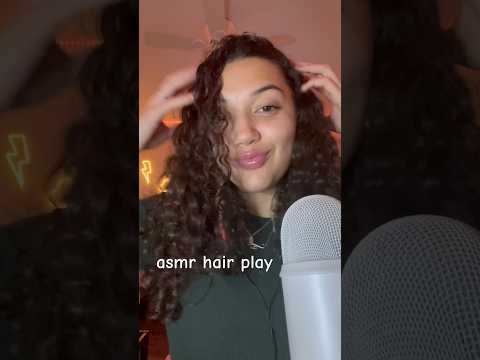 ASMR hair play 💆🏻‍♀️ #asmr #relaxing #hairplay