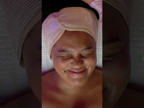 BTS of a Facial with Arianna Hailey