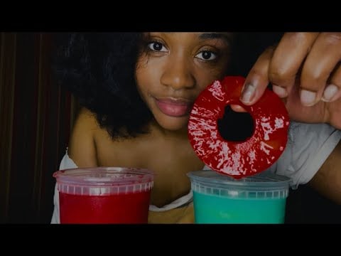 ASMR | TELLING YO MAMA JOKES - KOOLAID PINEAPPLES 🍍(Soft Spoken, Natural Noises, Mukbang)
