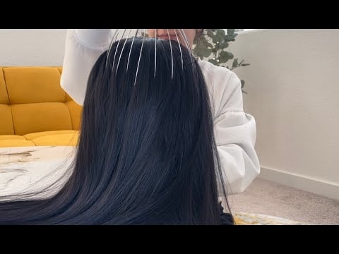 ASMR massaging your scalp and brushing your hair💖