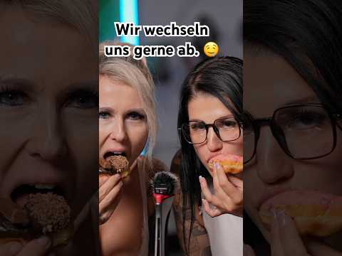 Wir wechseln uns gerne ab. 🤤🤗 #asmr #asmrgirl #asmreating #asmrsound#girl #blond #fyp #fy #viral