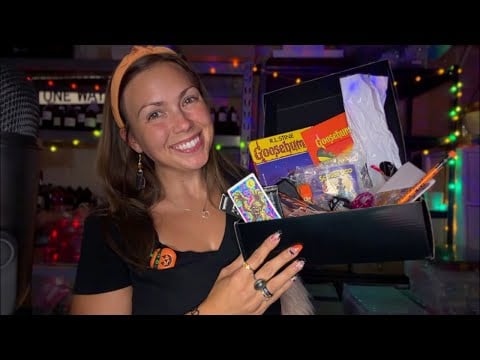 asmr/ 90s HALLOWEEN MYSTERY BOX 👻🎃 (nostalgic vintage items)