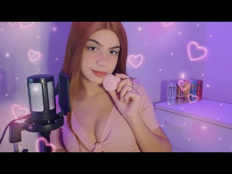 ASMR - Passando coisas aleatórias no microfone