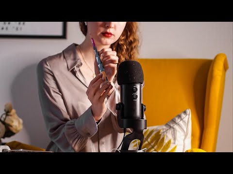 ASMR { Tapping on brush }