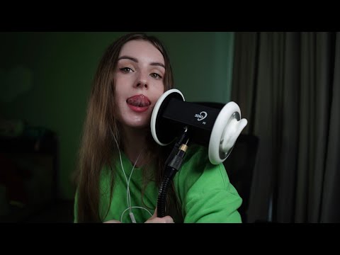 ASMR Ear Licking & Mouth Sounds