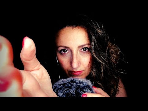 INTENSI SUSSURRI per dormire 🤤 Mouth Sounds, Mic Scratching ,Hand Movements | ASMR ITA