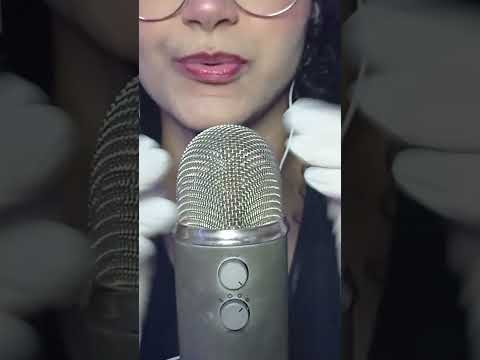 ASMR- Luva no microfone