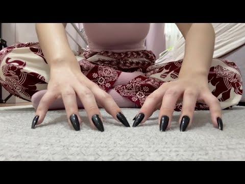 [ASMR] Carpet / socks scratching + some camera tapping (lofi no talking)