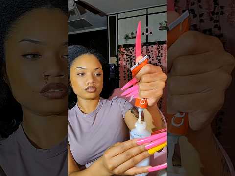 Super fast hair dying 😳 #hairstyle #tutorial #hair #asmr  #shorts #hairtok #fast