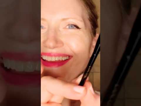 ASMR Relaxing Eye Shadow Application 🎨 #sleepaid #personalattention