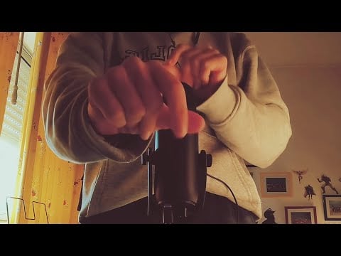 ASMR - PURE HAND SOUNDS (VERY RELAXING)