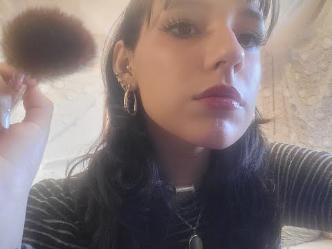 ASMR ♡ distracted girlie does your makeup (the distracted girlie is just me)