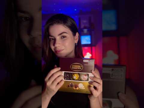 Asmr comendo chocolates 🍫 esse é meu preferido disparado #asmr #ferrerorocher #asmrmukgbang