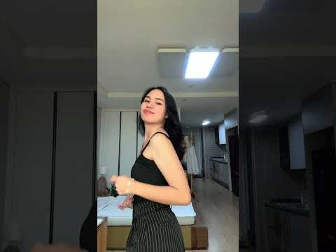 Jessa girl dancing for you on our website!