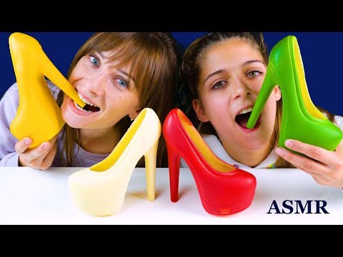 ASMR EATING EDIBLE CHOCOLATE CINDERELLA SHOES EXTREME CRUNCHY EATING SOUNDS/MUKBANG