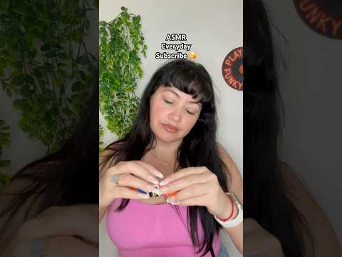 #asmr #relax #triggersforsleep #asmrtriggers #scratching @aramoonasmr1111