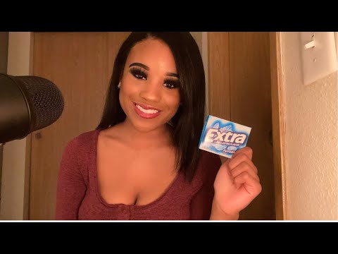 #ASMR Short Film- Chewing gum while tapping