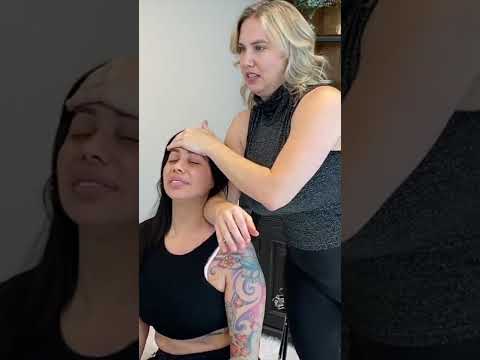 Wow! Super Loud Back Crunches that Surprised Her #shorts #funny #backcracks #chiropractic