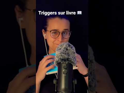 ASMR I TRIGGERS SUR LIVRE ( Tapping, page turning)