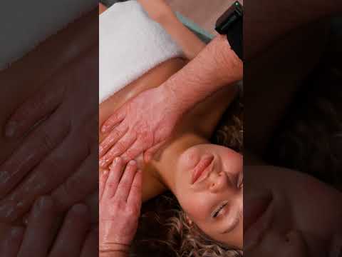 Silky ASMR massage for the neckline and décolleté #asmr