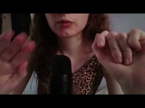 ASMR - Hand Movements & Mouth Sounds 