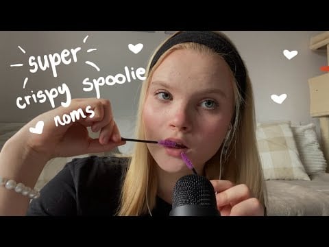 ASMR the CRISPIEST spoolie noms ever 🤍🌸 no talking