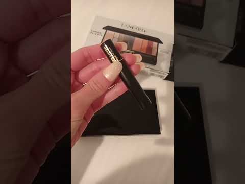ASMR- Luxary Lancome make-up palette unboxing