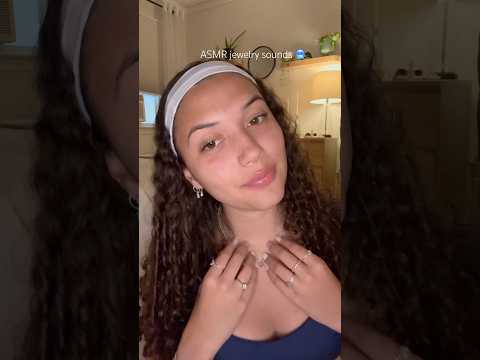 #asmr #asmrtriggers #tingles #relax #scratching