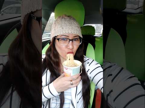 EATING CUP NOODLES INSIDE THE CAR#mukbang #viral #shortsfeed #everyone #foodie #asmr