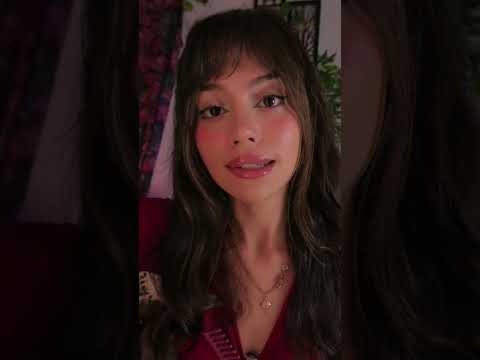 Kafana vurduğum için kızmadın umarım 👉🏻👈🏻 #asmr #asmrshorts #asmrhairplay