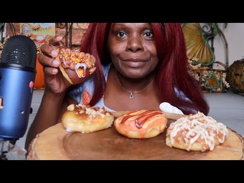 KRISPY KREME THANKSGIVING TURKEY DONUTS ASMR EATING SOUNDS