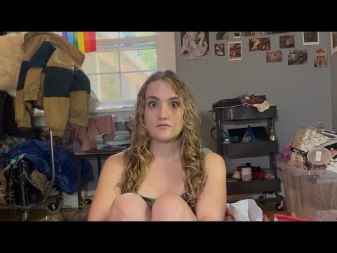 watch this if u wanna freak out (cuz girl me too) ASMR