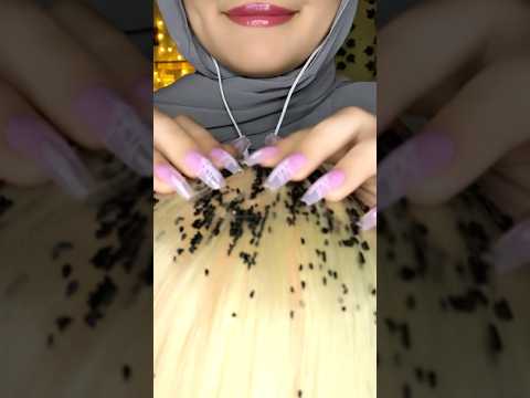 Lice check and pluck 😱💆🏻‍♀️ #asmr #satisfying #visualtingle #mouthwhisper #shorts #asmrmassage