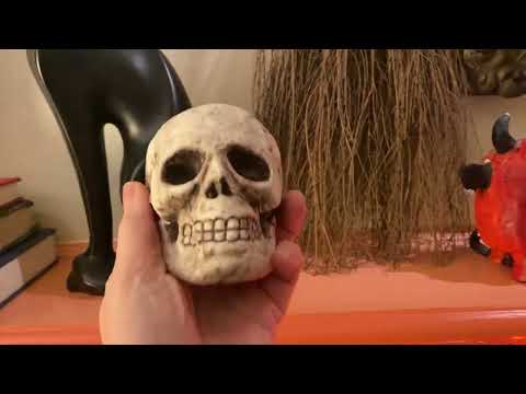 Spooky Halloween Mantle Room Tour