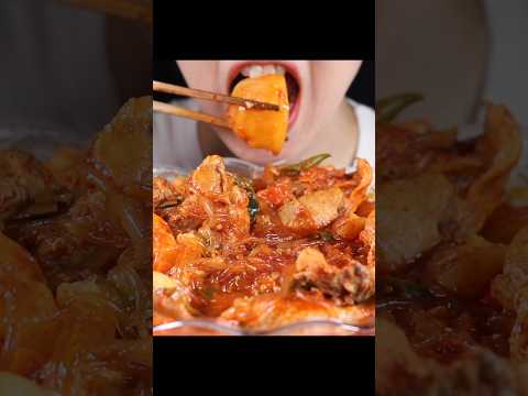 Why I Love Dakbokkeumtang - Korean Braised Chicken
