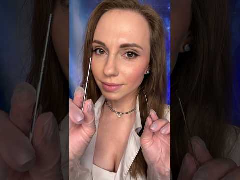 АСМР Очищу твое лицо #асмрвидео #асмрдлясна #асмрврач
