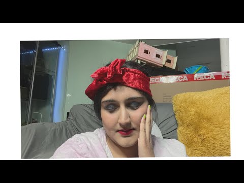 ASMR doing my makeup while gum chewing