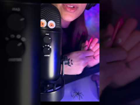 ASMR -You’re having hallowcinations ( tu as des hallucinations 🎃🕷️) #asmr  #asmrsleep #asmrfrench