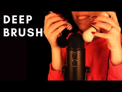 ITA ASMR - Chaotic Deep Tingles with Fast Brush Rubbing 🍯 Beard Brush + Honey Spoon (Soft Spoken)