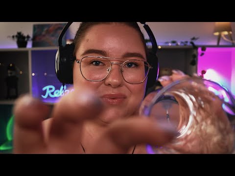 ASMR Fishbowl - Scratching your face - Nail tapping