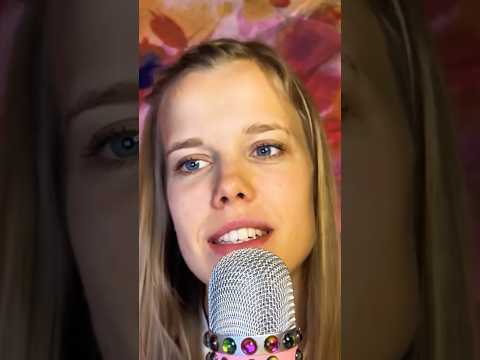 Estonian girl tries to speak Spanish #asmr #asmrenespañol #español #estonian