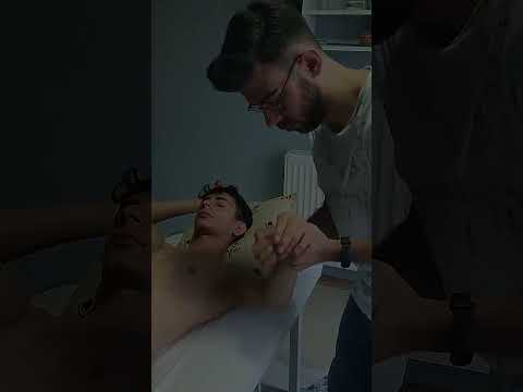 RELAXING MASSAGE FOR CHEST, ABDOMEN AND ARM FROM A TURKISH MASTER #satisfying #relaxing #asmr #short