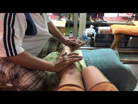 WONDERFUL THAI FOOT MASSAGE IN BIG WEEKEND MARKET BANGKOK THAILAND